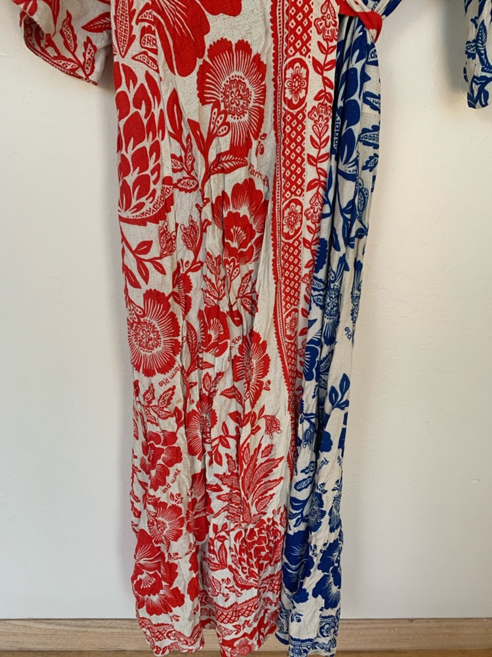 FARM Rio Mixed Pineapple Red Blue Wrap Dress Size S - Picture 4 of 10